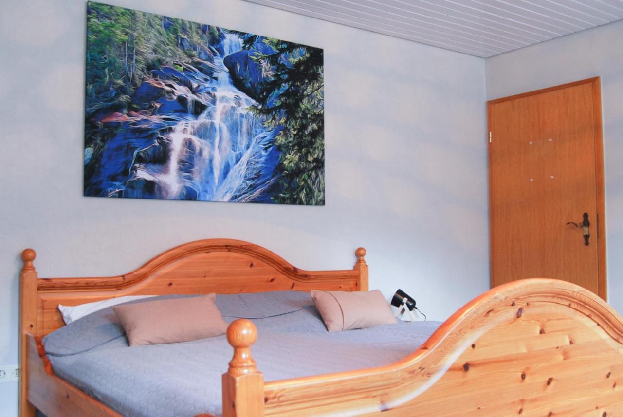 Gaestehaus An Der Moseltherme 特拉本特拉巴赫 外观 照片